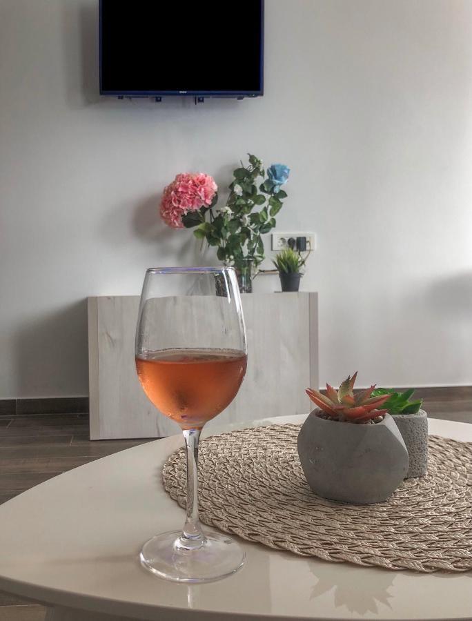 Timea Apartment Tivat Dış mekan fotoğraf